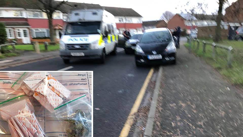 Cops seen in Haines Way / Nottingham close