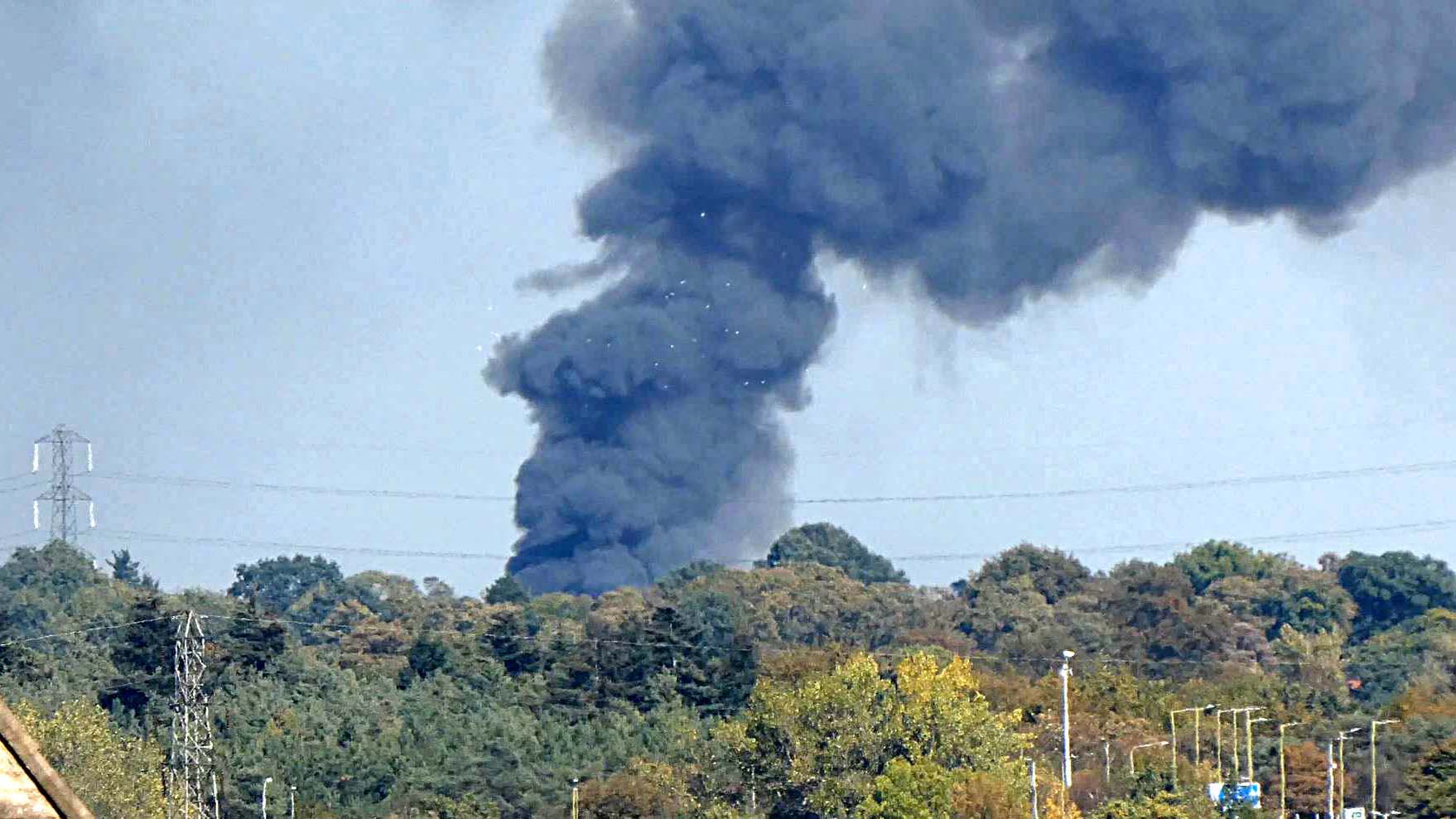 Scrapyard fire in Aldenham could be seen for miles as Thick Black smoke bellowed into the sky.
